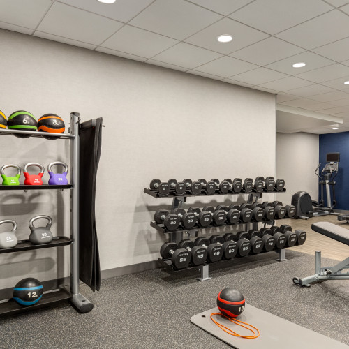 Fitness-Center-1613970